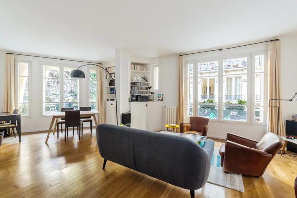 Appartement Paris 18e - JARDINS DU SACRÉ-COEUR