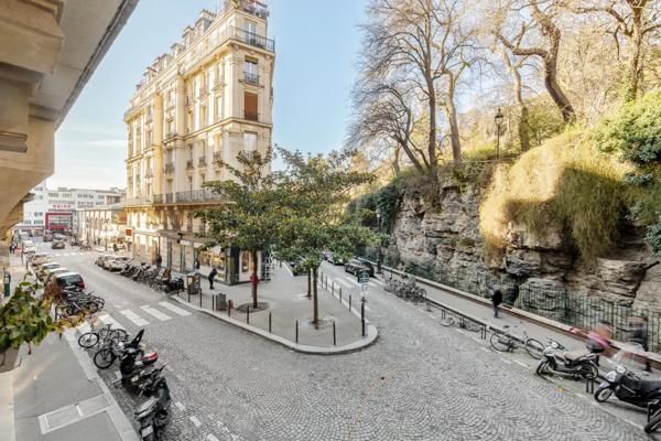 Appartement Paris 18e - JARDINS DU SACRÉ-COEUR