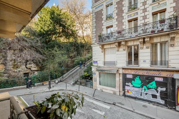 Appartement Paris 18e - JARDINS DU SACRÉ-COEUR