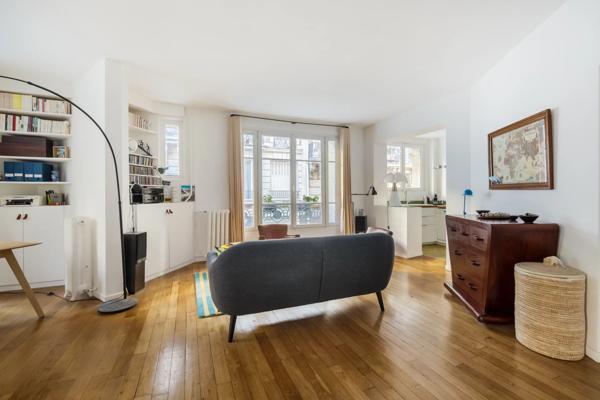 Appartement Paris 18e - JARDINS DU SACRÉ-COEUR