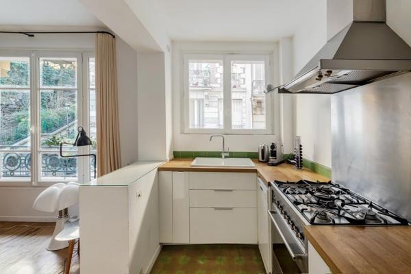 Appartement Paris 18e - JARDINS DU SACRÉ-COEUR