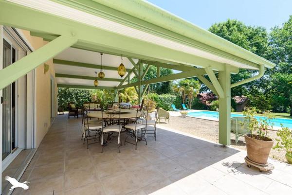 Maison à vendre 399 999 € Hagetmau 6 p 184 m² DPE C