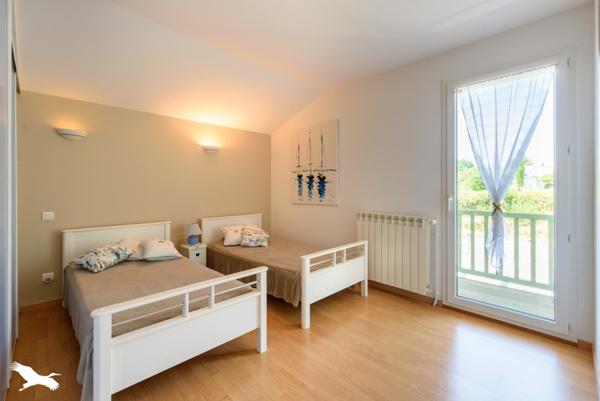 Maison à vendre 399 999 € Hagetmau 6 p 184 m² DPE C