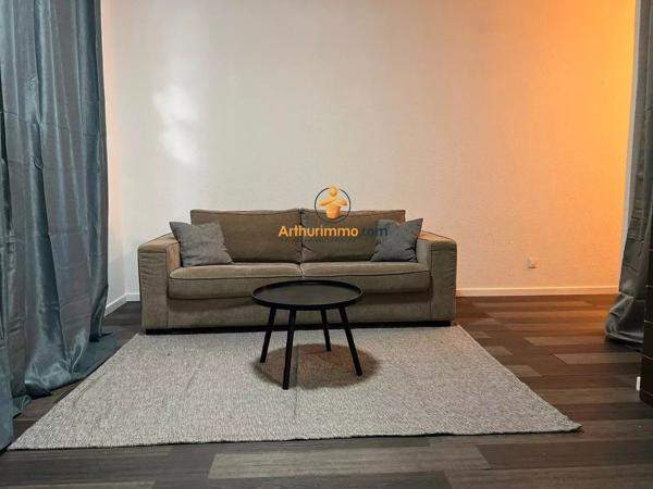 Vente                                                      Appartement
                        
                     1 pièces                      25 m2                     à Lourdes
