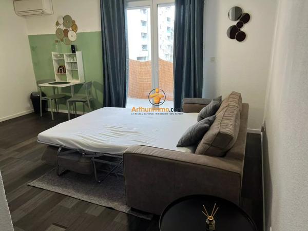 Vente                                                      Appartement
                        
                     1 pièces                      25 m2                     à Lourdes