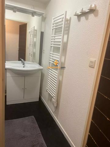 Vente                                                      Appartement
                        
                     1 pièces                      25 m2                     à Lourdes