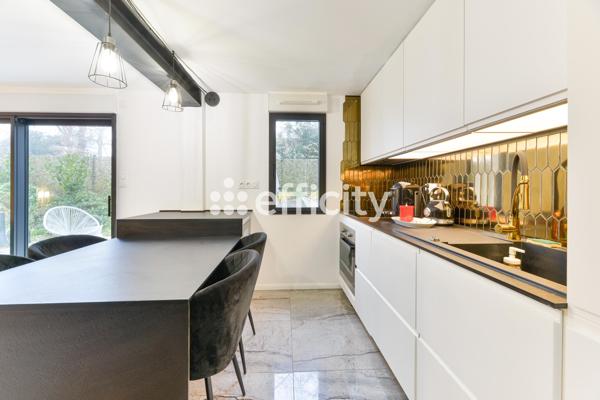 Immeuble 20 pièces - 480 m² Exclusivité efficity