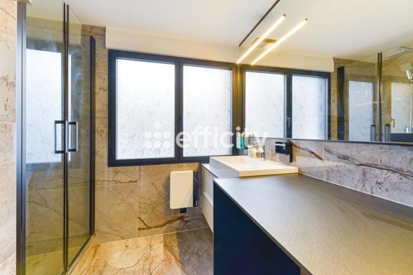 Immeuble 20 pièces - 480 m² Exclusivité efficity