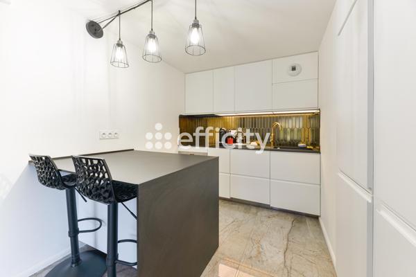 Immeuble 20 pièces - 480 m² Exclusivité efficity