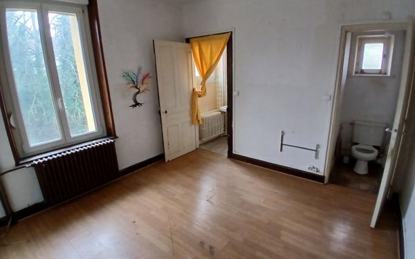 Immeuble à vendre    6 pièces •  Saint-Dié-des-Vosges