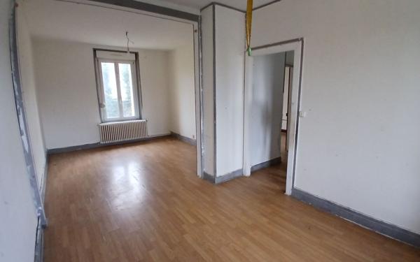 Immeuble à vendre    6 pièces •  Saint-Dié-des-Vosges