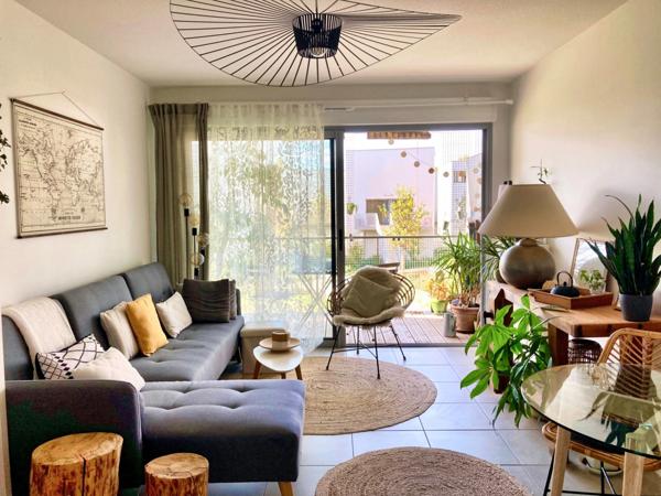 Appartement à vendre 2 pièces 45 m² BÈGLES