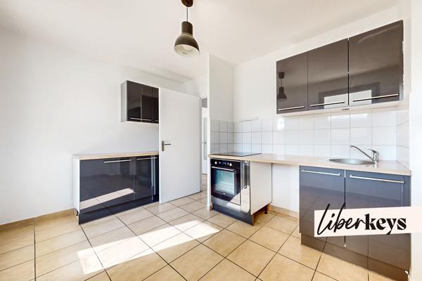 Appartement T4 lumineux de 90m² - Dernier étage avec 2 terrasses -  Coeur quartier Vaise