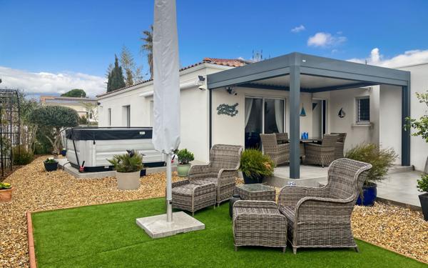 Maison à vendre    4 pièces •  Marseillan