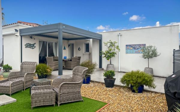 Maison à vendre    4 pièces •  Marseillan