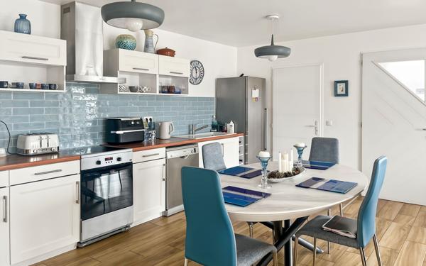 Maison à vendre    4 pièces •  Marseillan