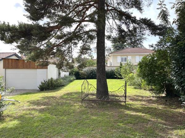 Maison à vendre |  Saint-Genis-Laval |  7 pièces | 178 m²