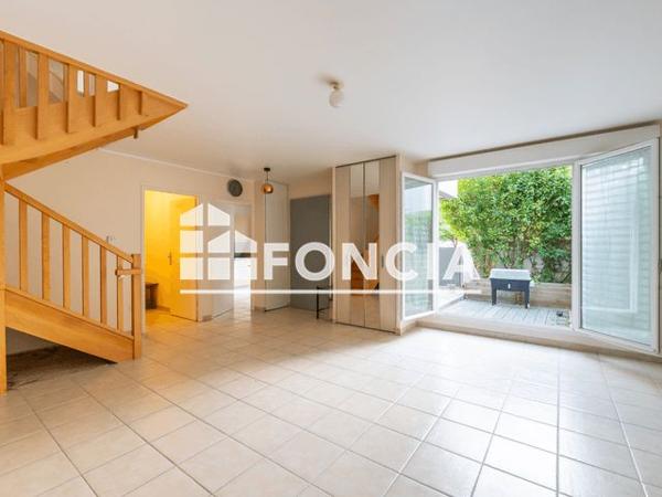 À vendre Maison 4 pièces 93.64 m² - Nanterre 92000