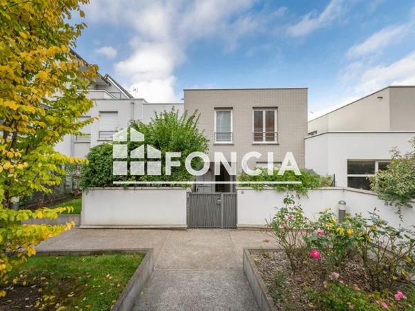 À vendre Maison 4 pièces 93.64 m² - Nanterre 92000