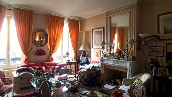 BORDEAUX HYPERCENTRE – BIEN DE CARACTÈRE À FORT POTENTIEL