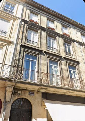 BORDEAUX HYPERCENTRE – BIEN DE CARACTÈRE À FORT POTENTIEL