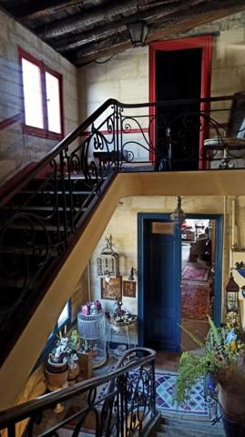 BORDEAUX HYPERCENTRE – BIEN DE CARACTÈRE À FORT POTENTIEL