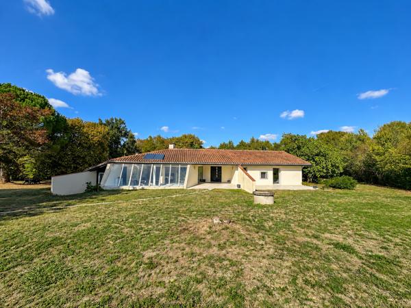 Maison à vendre à Castelnau d'Auzan Labarrère (32440) - Gers