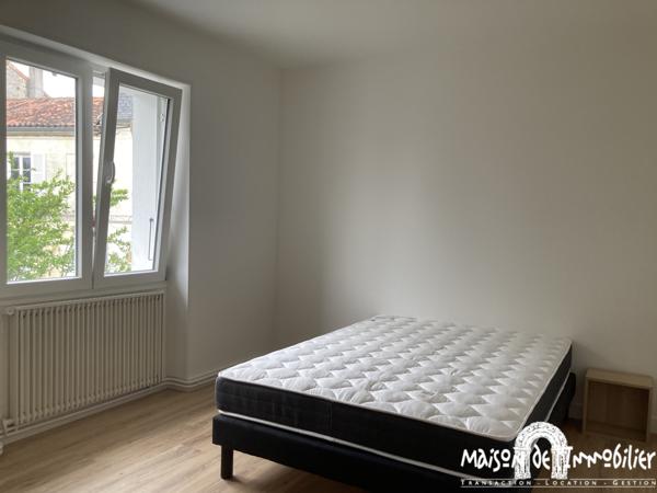 Location Maison meublée avec jardin - 3 pièces - 79m² - COGNAC