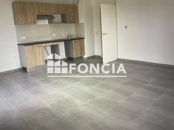 Location Appartement 5 pièces 85.5 m² - 12 RUE JEAN ZAY Lormont 33310