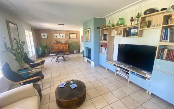 Maison à vendre    4 pièces •  Lacourt-Saint-Pierre