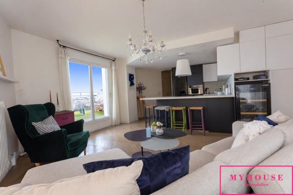 Appartement
                                                                                                                                                                                                                                                                                                                        4 pièce(s)                                                                                                                                                                                                          3 chambre(s)                                                                                                                                                                                                          80  m²