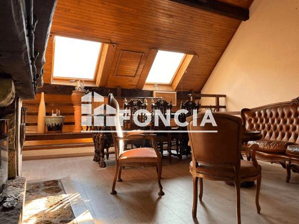 À vendre Maison 7 pièces 170 m² - La Salle-les-alpes 05240