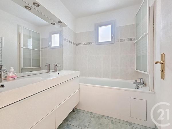 Appartement F3 à vendre  3 pièces - 72,80 m2 WISSOUS - 91