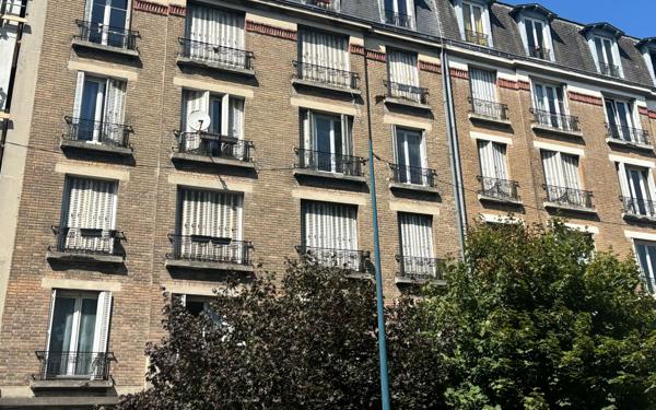 Appartement à vendre    2 pièces •  Pantin