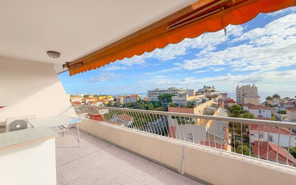 Appartement à vendre    2 pièces • 24,34 m2 Cagnes-sur-Mer