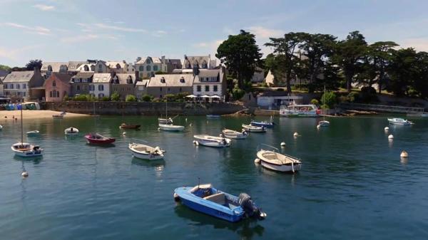 Rare à Sainte Marine – Maison proche port et plages avec beaux volumes COMBRIT (29)