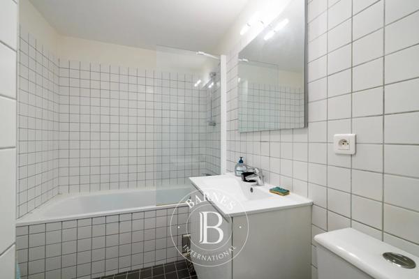 Bayonne, Immeuble  301 m² à vendre