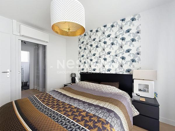 Maison de ville type 5 pièces avec 3 chambres et bureau de 2021 avec garage double - 69500 BRON