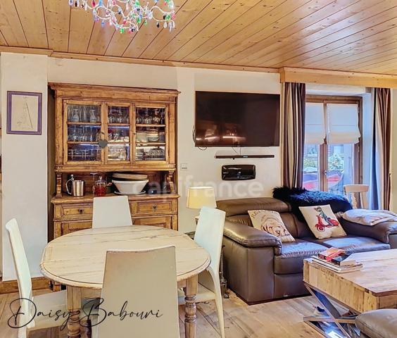 Chalet à vendre 240 m² MEGEVE (74)