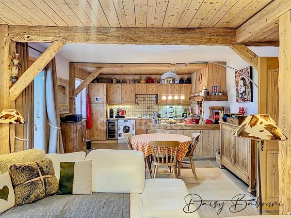 Chalet à vendre 240 m² MEGEVE (74)
