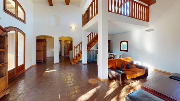 Ganges (34190) Villa style hacienda T5 avec Terrain paysagé et Piscine