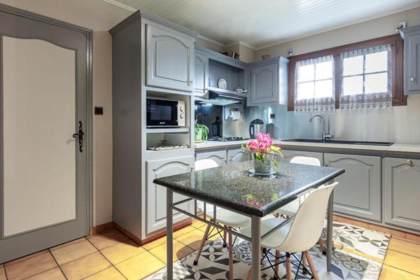 Maison d''Architecte de 135 m² - 4 Chambres - Proche Océan