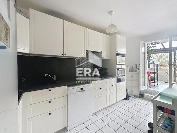 Appartement 4 pièces avec une grande Terrasse