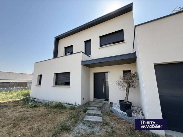 Maison 6 pièces                                        - 49140 Corzé Réf : 130958