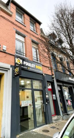 IMMEUBLE BETHUNE : Local + T4 – Très bonne rentabilité.