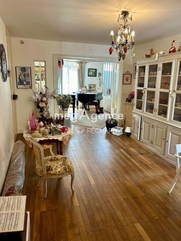 Maison à LE MANS, 72000 - 6 pièces 180m²