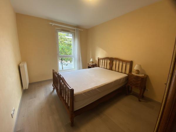 T4 de 79 m2 avec balcon, garage double et cave   Secteur Pom