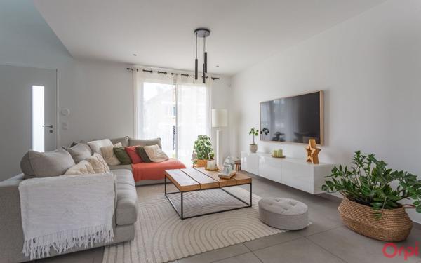 Maison à vendre    7 pièces • 167 m2 Sainte-Geneviève-des-Bois