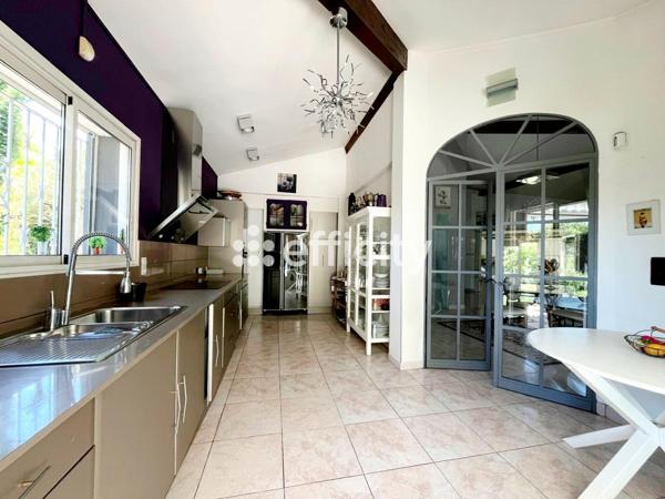 Maison 7 pièces - 220 m² Bien prestige