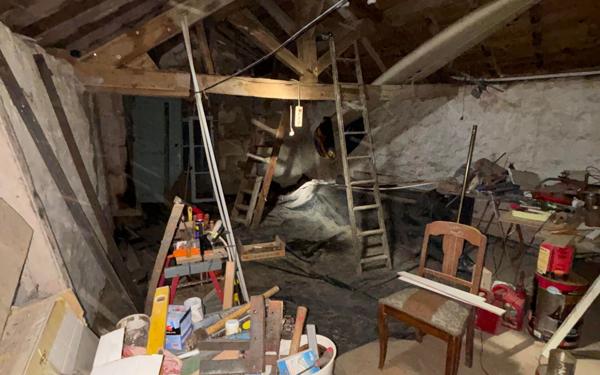 Maison à vendre    2 pièces •  Échillais